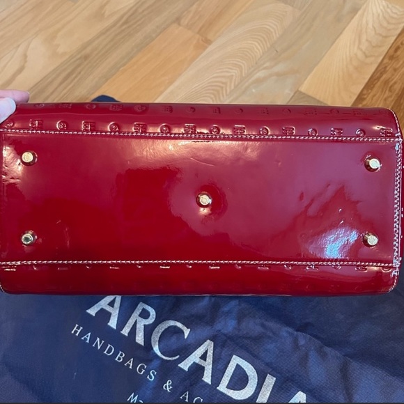 Arcadia Red Patent Leather Handbag EUC - Picture 4 of 12